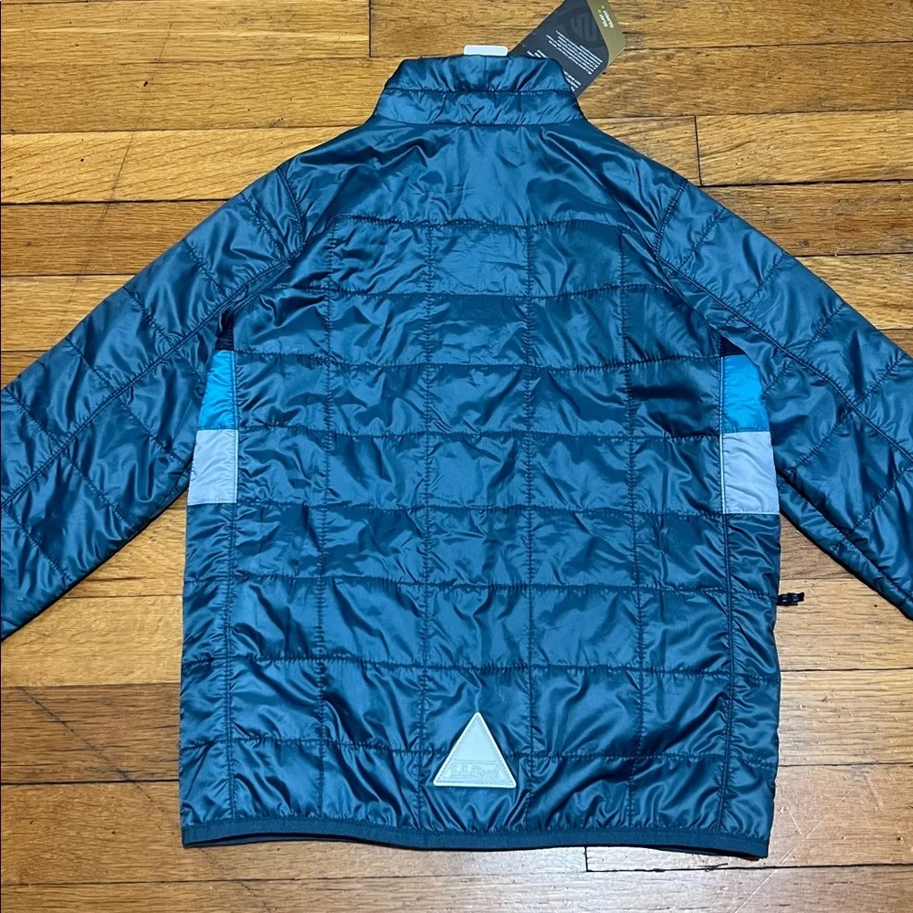 LL Bean PrimaLoft Packaway Jacket in Sail Blue Stripe, Kid’s size Medium